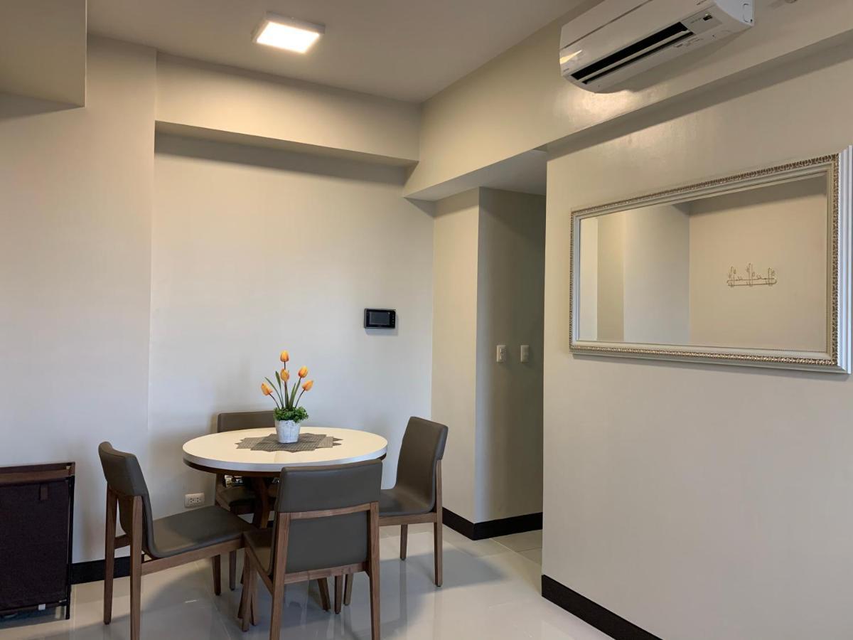 Mactan Newtown Deluxe Island Breeze Apartment Lapu-Lapu City Exterior foto