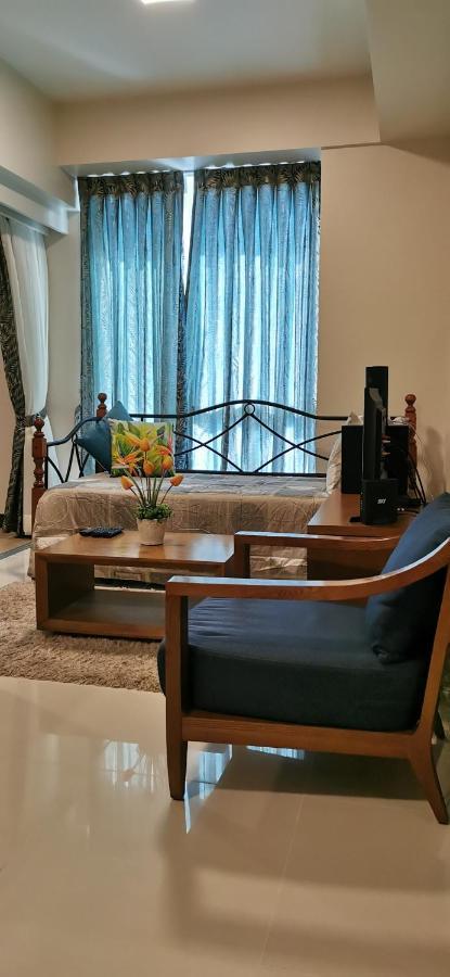 Mactan Newtown Deluxe Island Breeze Apartment Lapu-Lapu City Exterior foto