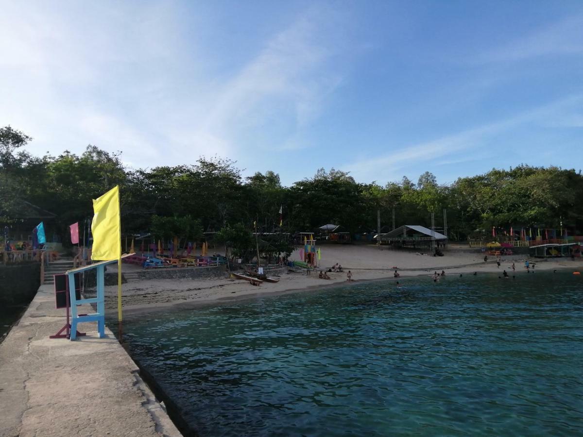 Mactan Newtown Deluxe Island Breeze Apartment Lapu-Lapu City Exterior foto